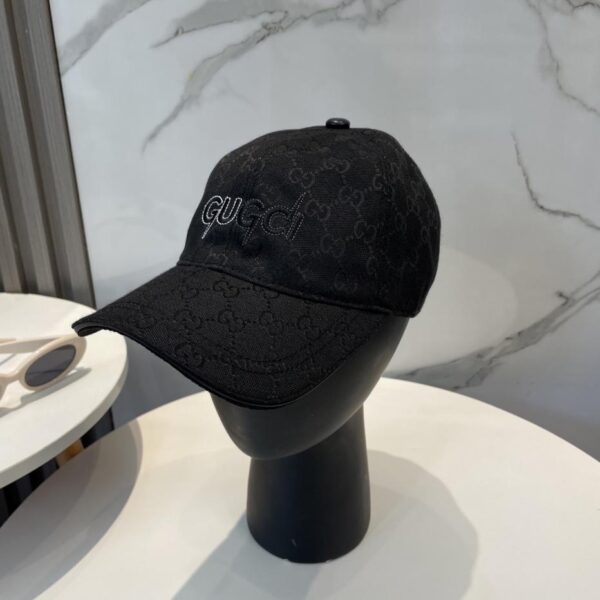repliche,replica,perfette,siti di,affidabili,migliori siti,dove comprare,1:1,scarpe da ginnastica Cappellino da baseball originale classico Gucci, versatile per uomo e donna in tutte le stagioni