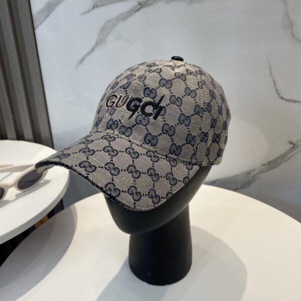 repliche,replica,perfette,siti di,affidabili,migliori siti,dove comprare,1:1,scarpe da ginnastica Cappellino da baseball originale classico Gucci, versatile per uomo e donna in tutte le stagioni