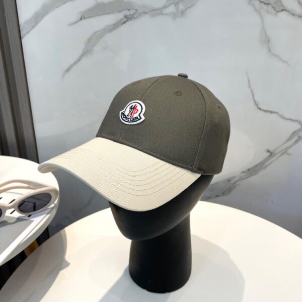 repliche,replica,perfette,siti di,affidabili,migliori siti,dove comprare,1:1,scarpe da ginnastica MONCLER primavera nuovo berretto da baseball personalizzato, stesso stile per uomo e donna