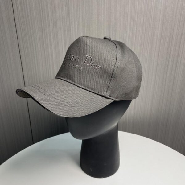 repliche,replica,perfette,siti di,affidabili,migliori siti,dove comprare,1:1,scarpe da ginnastica DIOR nuovo ricamo controsincrono semplice berretto da baseball stile caldo