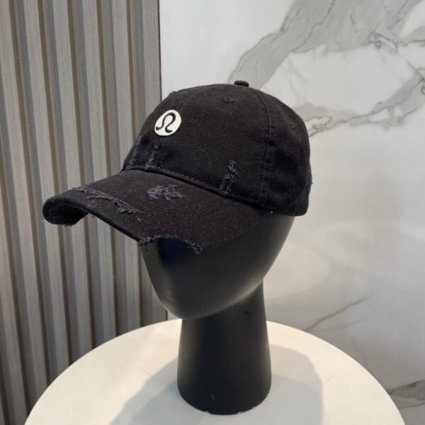 repliche,replica,perfette,siti di,affidabili,migliori siti,dove comprare,1:1,scarpe da ginnastica Nuovo berretto da baseball LULU con design a foro pesante