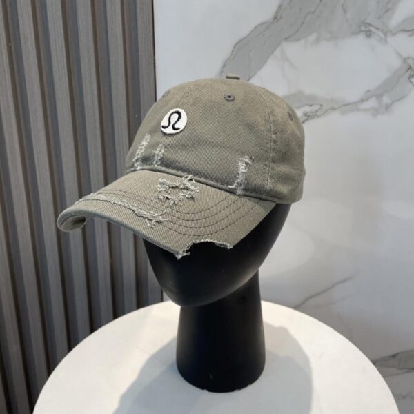 repliche,replica,perfette,siti di,affidabili,migliori siti,dove comprare,1:1,scarpe da ginnastica Nuovo berretto da baseball LULU con design a foro pesante