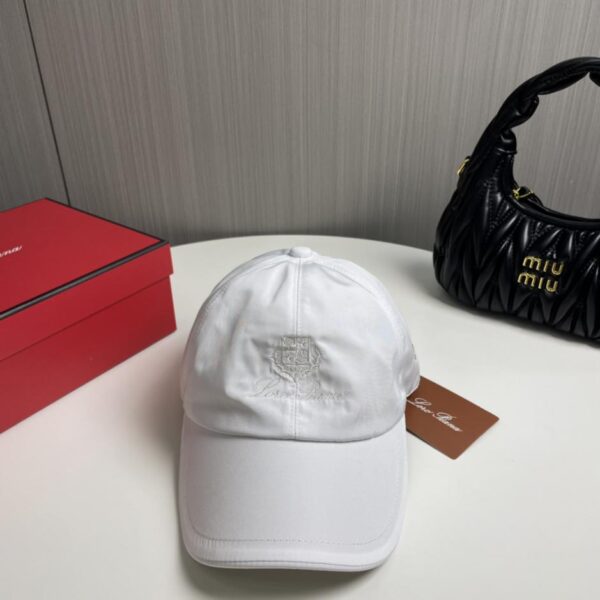 repliche,replica,perfette,siti di,affidabili,migliori siti,dove comprare,1:1,scarpe da ginnastica PLoro Piana contatore nuovo cappellino da baseball versione alta