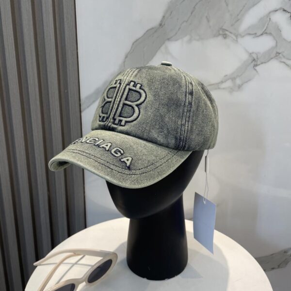 repliche,replica,perfette,siti di,affidabili,migliori siti,dove comprare,1:1,scarpe da ginnastica BALENCIAGA nuovo berretto da baseball in denim lavato, stesso stile per uomo e donna
