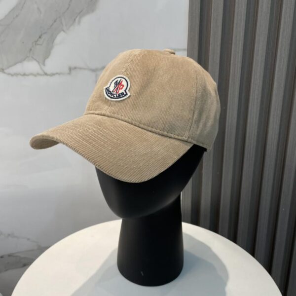 repliche,replica,perfette,siti di,affidabili,migliori siti,dove comprare,1:1,scarpe da ginnastica Moncler nuovo berretto da baseball in velluto a coste autunno e inverno