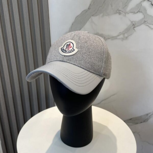 repliche,replica,perfette,siti di,affidabili,migliori siti,dove comprare,1:1,scarpe da ginnastica MONCLER nuovo berretto da baseball in lana autunno e inverno