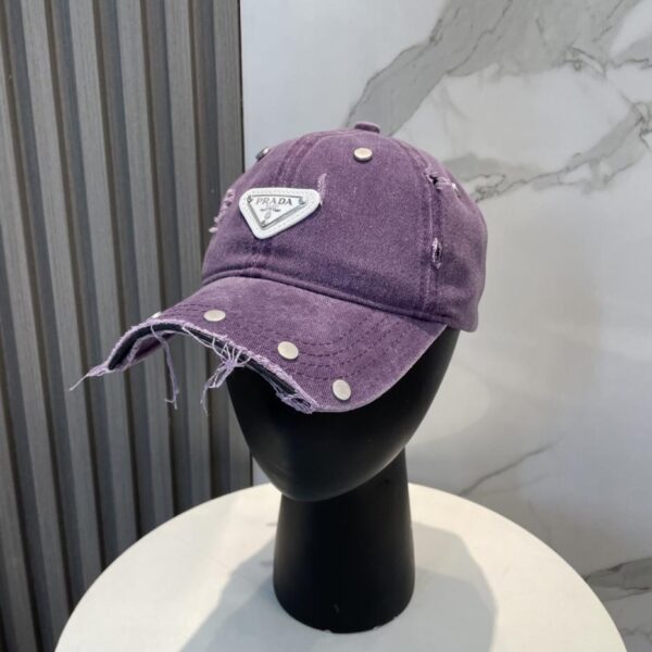 repliche,replica,perfette,siti di,affidabili,migliori siti,dove comprare,1:1,scarpe da ginnastica Prada nuovo cappellino da baseball ridisegnato