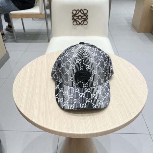 Sito ufficiale GUCCI berretto da baseball nuovo prodotto