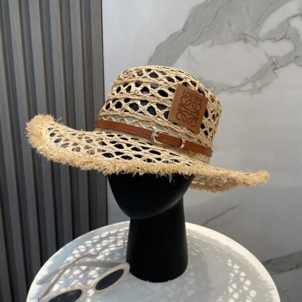 repliche,replica,perfette,siti di,affidabili,migliori siti,dove comprare,1:1,scarpe da ginnastica Il nuovo cappello di paglia con protezione solare a tesa larga di Loewe