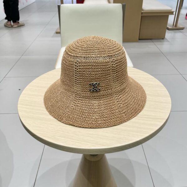 repliche,replica,perfette,siti di,affidabili,migliori siti,dove comprare,1:1,scarpe da ginnastica Cappello da sole di alta qualità di alta qualità di vendita calda di Chanel cappello da pescatore vuoto cappello di paglia da viaggio estivo a cupola