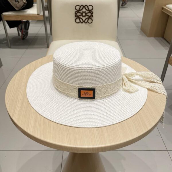 repliche,replica,perfette,siti di,affidabili,migliori siti,dove comprare,1:1,scarpe da ginnastica Cappello da sole piatto da spiaggia estivo da donna in paglia di pizzo Hermes