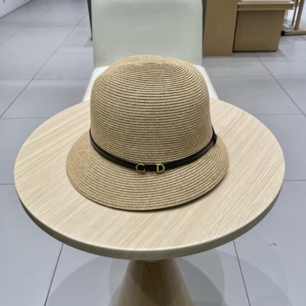 repliche,replica,perfette,siti di,affidabili,migliori siti,dove comprare,1:1,scarpe da ginnastica Cappello di paglia a cupola francese Dior per donna cappello estivo a tesa piatta in paglia