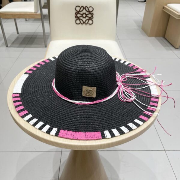 repliche,replica,perfette,siti di,affidabili,migliori siti,dove comprare,1:1,scarpe da ginnastica Cappello da spiaggia pieghevole Gucci nuovo cappello di paglia a tesa larga primaverile ed estivo
