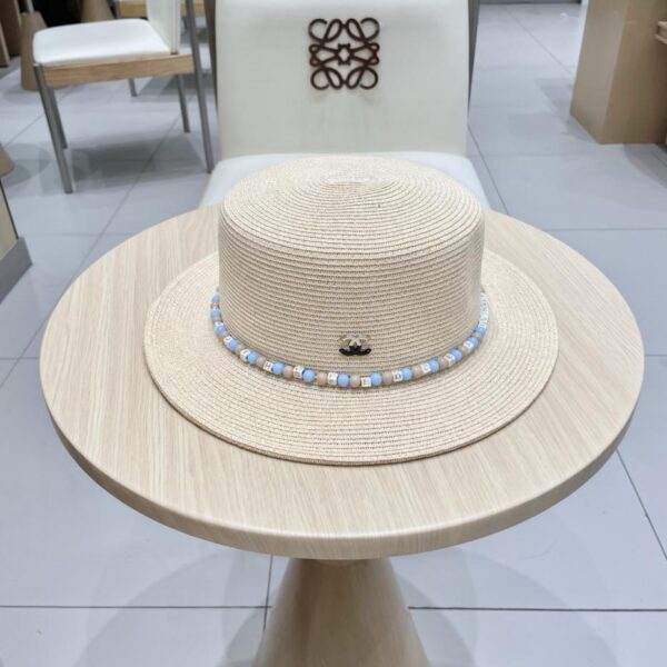 repliche,replica,perfette,siti di,affidabili,migliori siti,dove comprare,1:1,scarpe da ginnastica Il nuovo cappello di paglia in stile etnico di Chanel, tendenza della moda estiva da donna, cappello di protezione solare per esterni