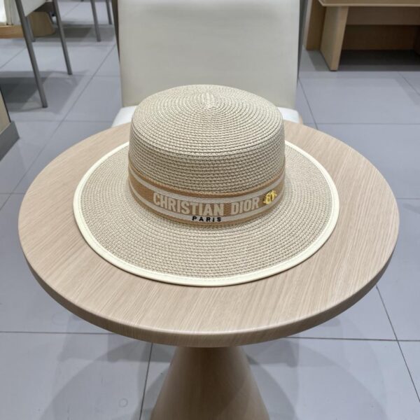 repliche,replica,perfette,siti di,affidabili,migliori siti,dove comprare,1:1,scarpe da ginnastica DIOR nuovo cappello a ciotola in stile squisito cappello di paglia a sommità piatta