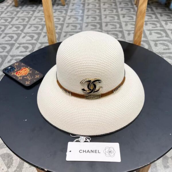 repliche,replica,perfette,siti di,affidabili,migliori siti,dove comprare,1:1,scarpe da ginnastica Cappello di paglia Chanel nuovo colore abbinato