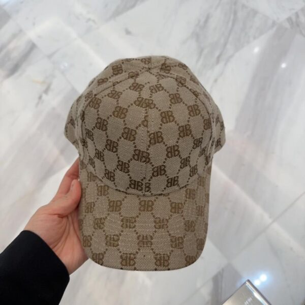 repliche,replica,perfette,siti di,affidabili,migliori siti,dove comprare,1:1,scarpe da ginnastica Nuovo cappello da pescatore parasole Balenciaga