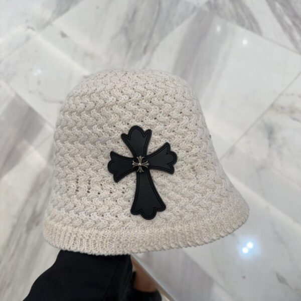Il nuovo cappello da pescatore di Kroxin