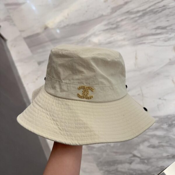repliche,replica,perfette,siti di,affidabili,migliori siti,dove comprare,1:1,scarpe da ginnastica Cappello a secchiello Chanel