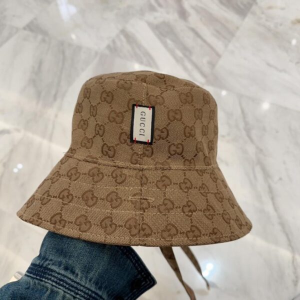 repliche,replica,perfette,siti di,affidabili,migliori siti,dove comprare,1:1,scarpe da ginnastica GUCCI nuovo cappello da pescatore reversibile contro sincronizzato