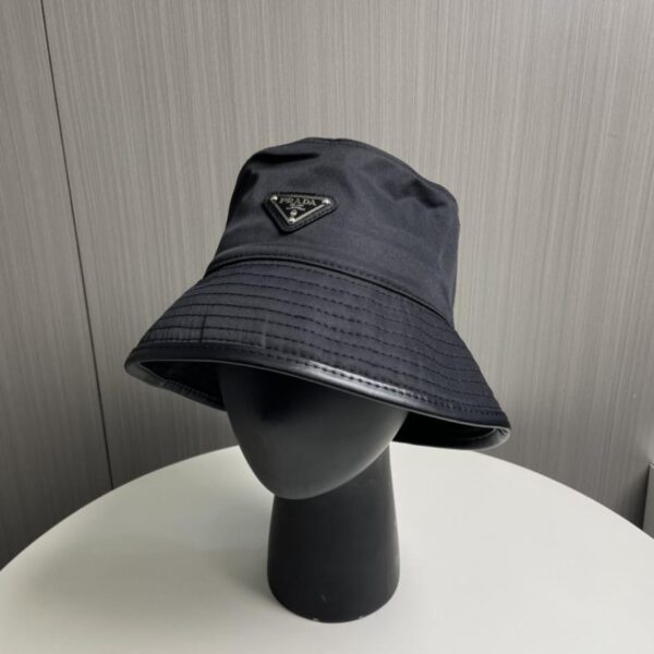 repliche,replica,perfette,siti di,affidabili,migliori siti,dove comprare,1:1,scarpe da ginnastica Prada primavera ed estate nuovo cappello a secchiello di grande nome