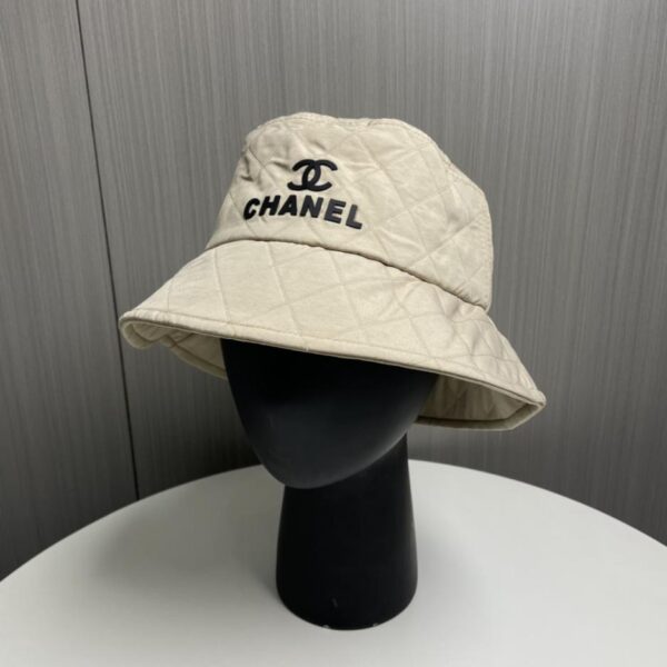 repliche,replica,perfette,siti di,affidabili,migliori siti,dove comprare,1:1,scarpe da ginnastica CHANEL autunno e inverno nuovo cappello da pescatore singolo originale