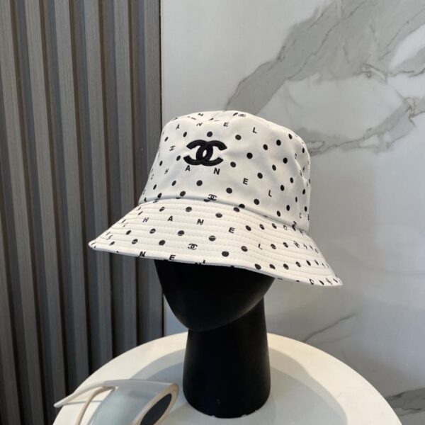 repliche,replica,perfette,siti di,affidabili,migliori siti,dove comprare,1:1,scarpe da ginnastica CHANEL nuova versione alta cappello da pescatore con logo semplice ricamato