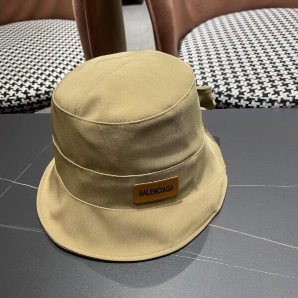 repliche,replica,perfette,siti di,affidabili,migliori siti,dove comprare,1:1,scarpe da ginnastica Cappello bucket invernale BALENCIAGA irregolare
