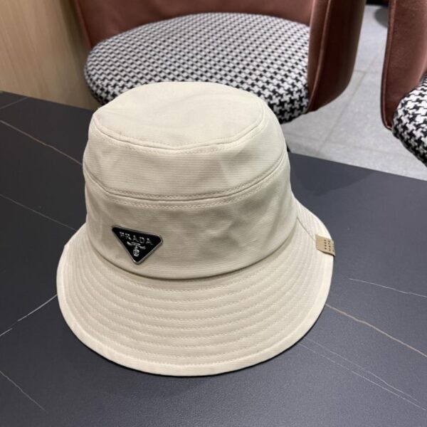 repliche,replica,perfette,siti di,affidabili,migliori siti,dove comprare,1:1,scarpe da ginnastica Prada primavera ed estate nuovo cappello a secchiello di grande nome