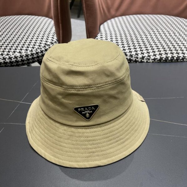 repliche,replica,perfette,siti di,affidabili,migliori siti,dove comprare,1:1,scarpe da ginnastica Prada primavera ed estate nuovo cappello a secchiello di grande nome