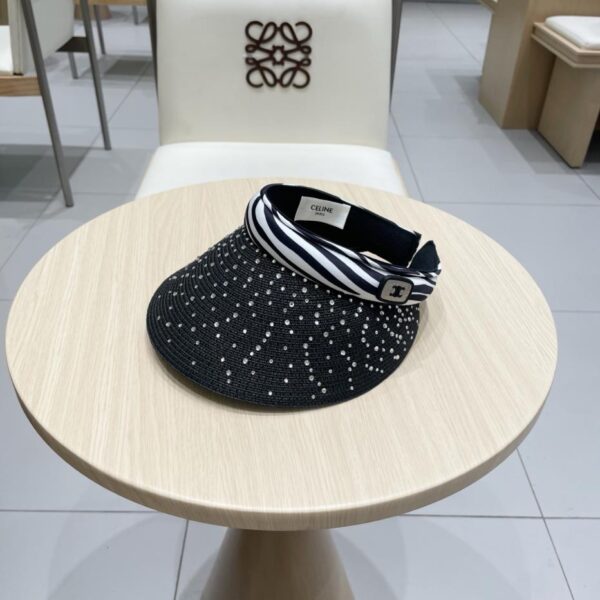 repliche,replica,perfette,siti di,affidabili,migliori siti,dove comprare,1:1,scarpe da ginnastica Cappello a cilindro vuoto da donna con protezione solare francese Celine con motivo zebrato e strass, a tesa larga