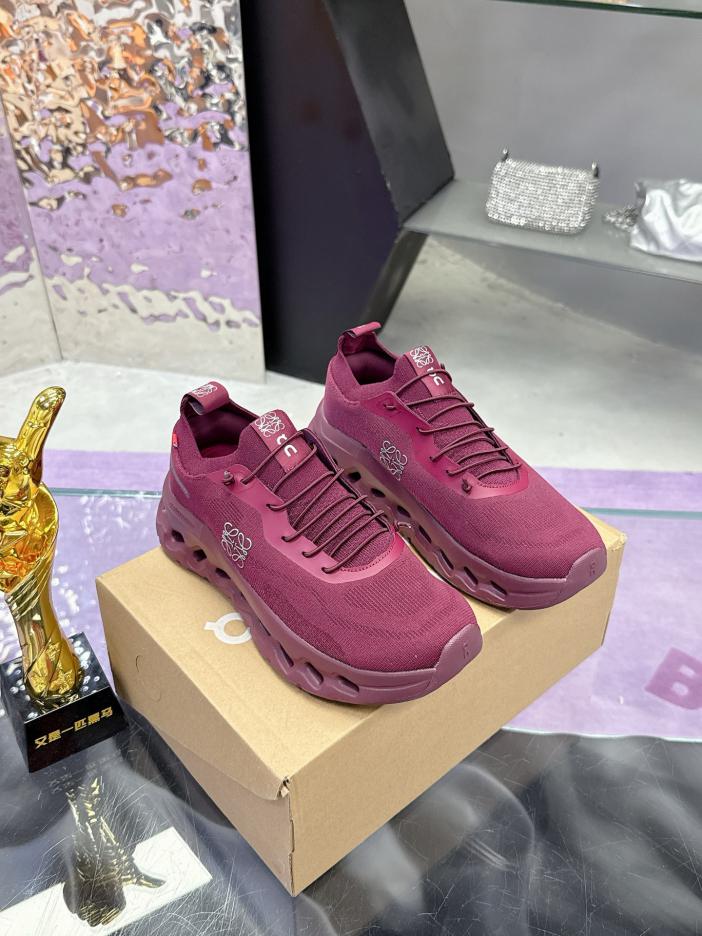 repliche,replica,perfette,siti di,affidabili,migliori siti,dove comprare,1:1,scarpe da ginnastica Le ultime sneakers di Loewe x On Cloudtilt repliche,replica,perfette,siti di,affidabili,migliori siti,dove comprare,1:1,scarpe da ginnastica Le ultime sneakers di Loewe x On Cloudtilt