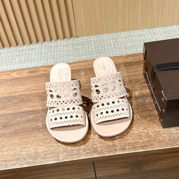 repliche,replica,perfette,siti di,affidabili,migliori siti,dove comprare,1:1,scarpe da ginnastica Tacchi alti intagliati Alaia primavera ed estate