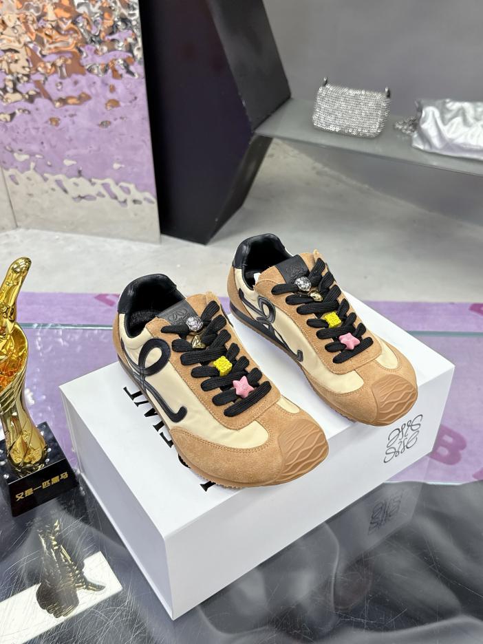 repliche,replica,perfette,siti di,affidabili,migliori siti,dove comprare,1:1,scarpe da ginnastica Nuove scarpe da ballo LOEWE Ballet Runner2.0 per coppia repliche,replica,perfette,siti di,affidabili,migliori siti,dove comprare,1:1,scarpe da ginnastica Nuove scarpe da ballo LOEWE Ballet Runner2.0 per coppia