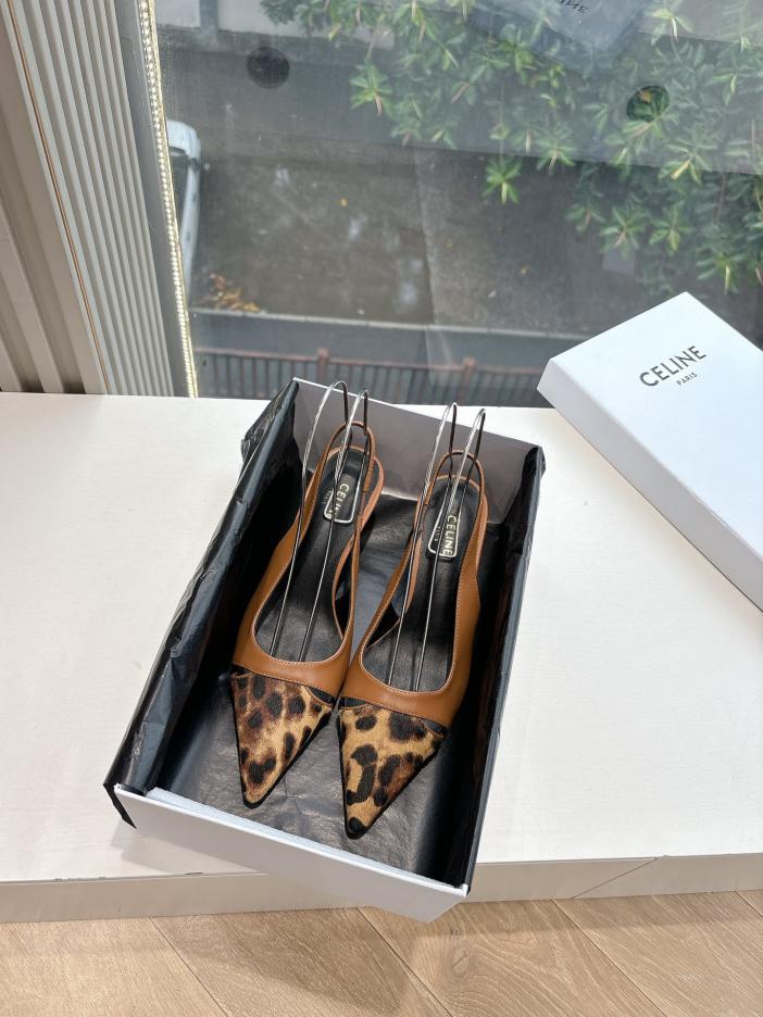 repliche,replica,perfette,siti di,affidabili,migliori siti,dove comprare,1:1,scarpe da ginnastica G339 CELINE RUNNER Scarpe sportive con logo CELINE repliche,replica,perfette,siti di,affidabili,migliori siti,dove comprare,1:1,scarpe da ginnastica G339 CELINE RUNNER Scarpe sportive con logo CELINE