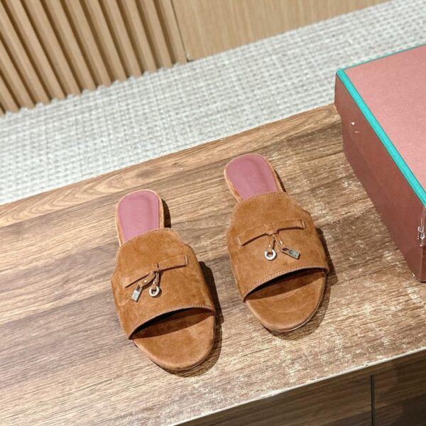 repliche,replica,perfette,siti di,affidabili,migliori siti,dove comprare,1:1,scarpe da ginnastica Pantofole piatte classiche Nopia