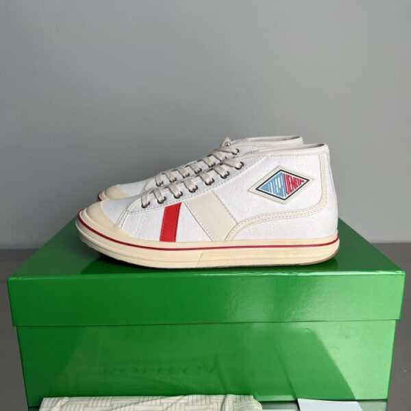 repliche,replica,perfette,siti di,affidabili,migliori siti,dove comprare,1:1,scarpe da ginnastica [Versione Top] Le nuove sneakers retr貌 Eliot di Bottega Veneta