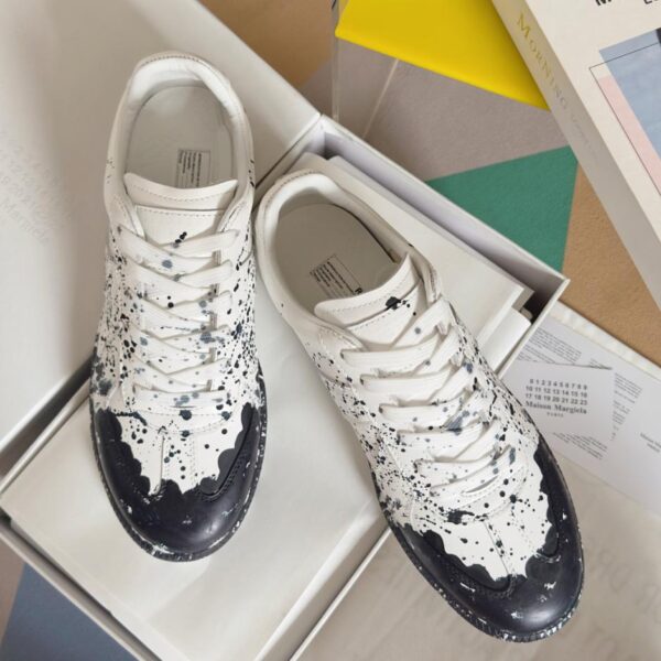 repliche,replica,perfette,siti di,affidabili,migliori siti,dove comprare,1:1,scarpe da ginnastica Scarpe Dexterity in tela con graffiti a getto d’inchiostro Maison Margiela MM6 Couples