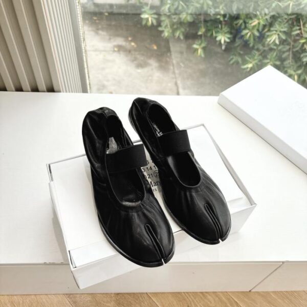 repliche,replica,perfette,siti di,affidabili,migliori siti,dove comprare,1:1,scarpe da ginnastica Scarpe Mary Jane Ballet G012 in pelle Maison Margiela
