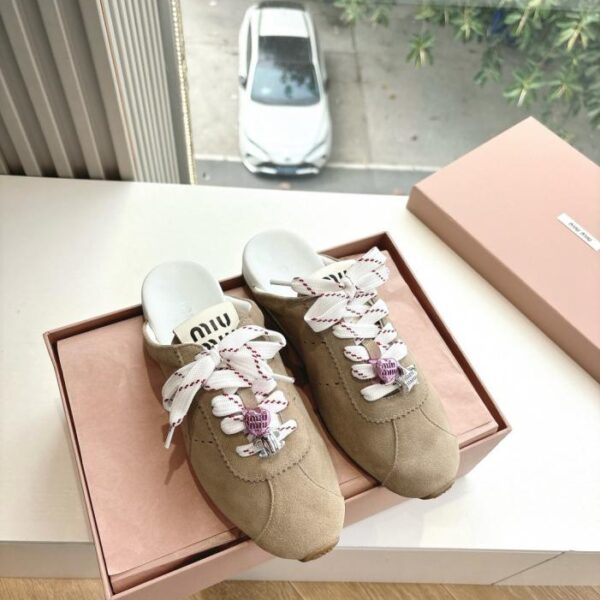 repliche,replica,perfette,siti di,affidabili,migliori siti,dove comprare,1:1,scarpe da ginnastica G0286 top Miu Miu nuove scarpe casual da allenamento tedesche