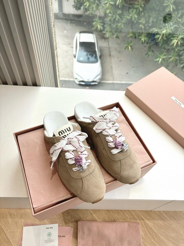 repliche,replica,perfette,siti di,affidabili,migliori siti,dove comprare,1:1,scarpe da ginnastica G0286 top Miu Miu nuove scarpe casual da allenamento tedesche repliche,replica,perfette,siti di,affidabili,migliori siti,dove comprare,1:1,scarpe da ginnastica G0286 top Miu Miu nuove scarpe casual da allenamento tedesche