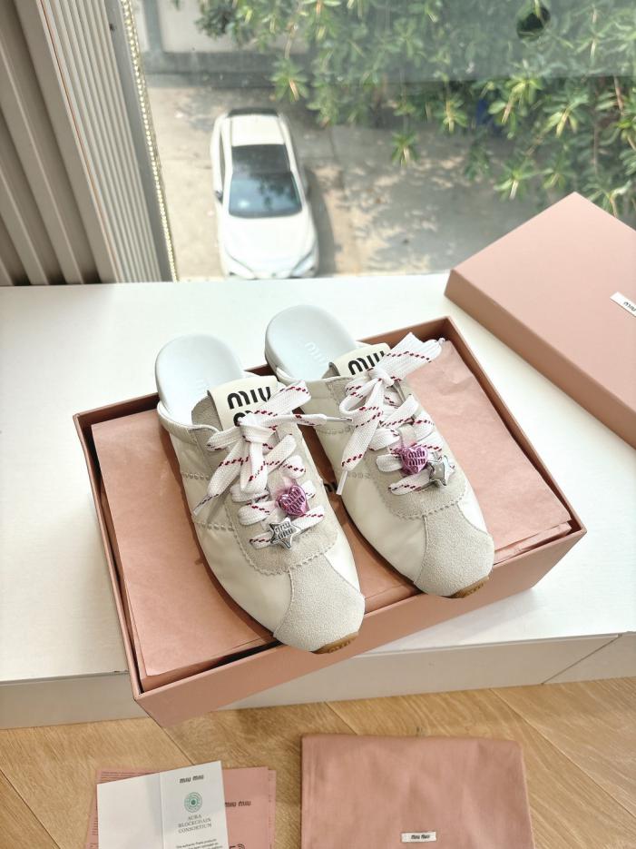 repliche,replica,perfette,siti di,affidabili,migliori siti,dove comprare,1:1,scarpe da ginnastica G0286 top Miu Miu nuove scarpe casual da allenamento tedesche repliche,replica,perfette,siti di,affidabili,migliori siti,dove comprare,1:1,scarpe da ginnastica G0286 top Miu Miu nuove scarpe casual da allenamento tedesche