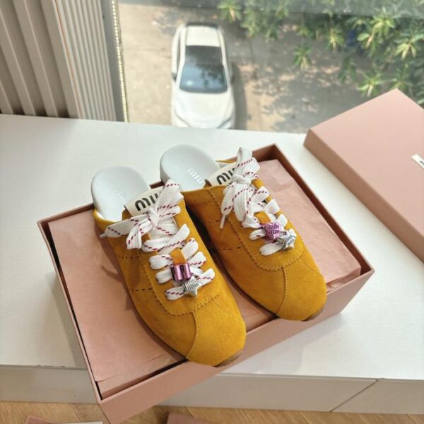 repliche,replica,perfette,siti di,affidabili,migliori siti,dove comprare,1:1,scarpe da ginnastica G0286 top Miu Miu nuove scarpe casual da allenamento tedesche