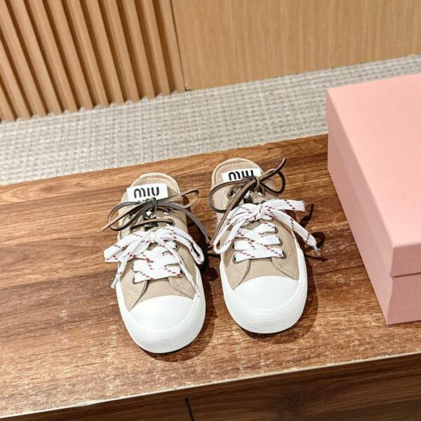 repliche,replica,perfette,siti di,affidabili,migliori siti,dove comprare,1:1,scarpe da ginnastica Scarpe casual in tela Miu Miu Retro Biscuit