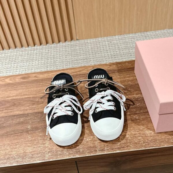 repliche,replica,perfette,siti di,affidabili,migliori siti,dove comprare,1:1,scarpe da ginnastica Scarpe casual in tela Miu Miu Retro Biscuit