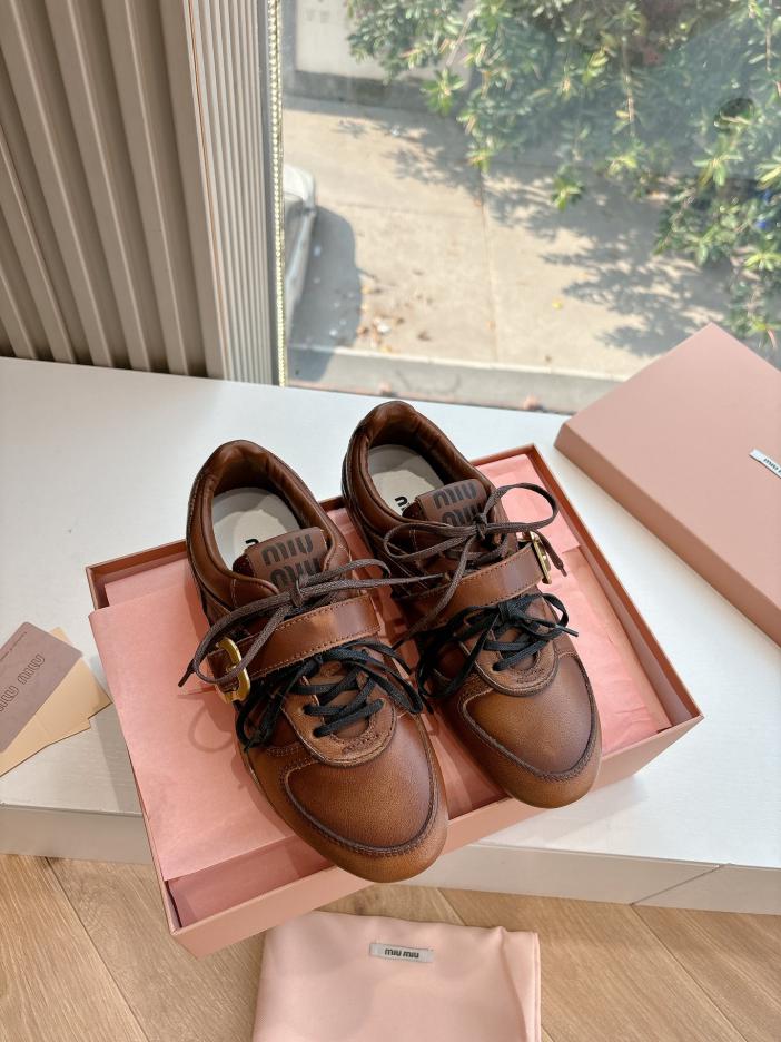 repliche,replica,perfette,siti di,affidabili,migliori siti,dove comprare,1:1,scarpe da ginnastica Mocassini con punta quadrata G027 Miu Miu Primavera/Estate repliche,replica,perfette,siti di,affidabili,migliori siti,dove comprare,1:1,scarpe da ginnastica Mocassini con punta quadrata G027 Miu Miu Primavera/Estate