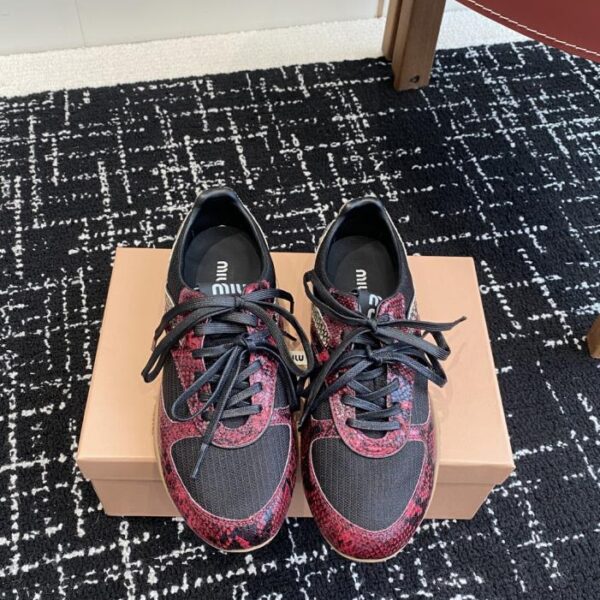 repliche,replica,perfette,siti di,affidabili,migliori siti,dove comprare,1:1,scarpe da ginnastica Sfilata Miu Miu Primavera/Estate Nuovo Stile Mary Jane Stile Destrezza Scarpe Casual