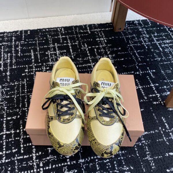 repliche,replica,perfette,siti di,affidabili,migliori siti,dove comprare,1:1,scarpe da ginnastica Sfilata Miu Miu Primavera/Estate Nuovo Stile Mary Jane Stile Destrezza Scarpe Casual