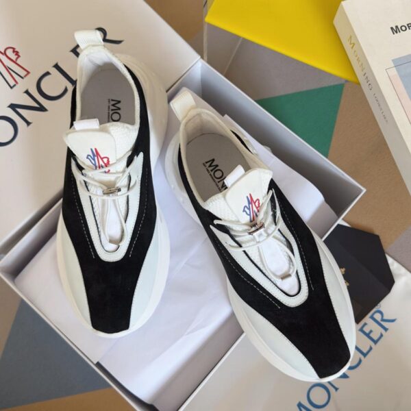 Scarpe sportive per il tempo libero all'aperto Moncler Trailgrip Lite 2, modello da pap脿