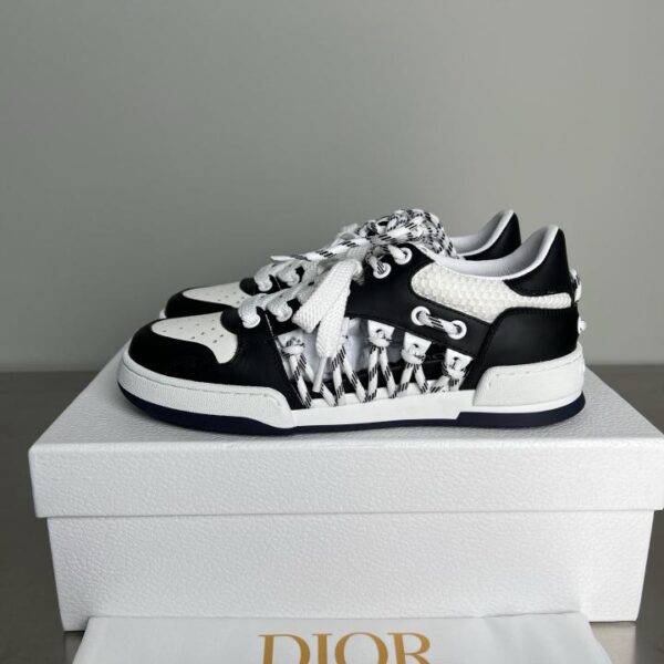 [Versione Top] Le ultime scarpe sportive casual alte e cave della serie First di Dior per le coppie